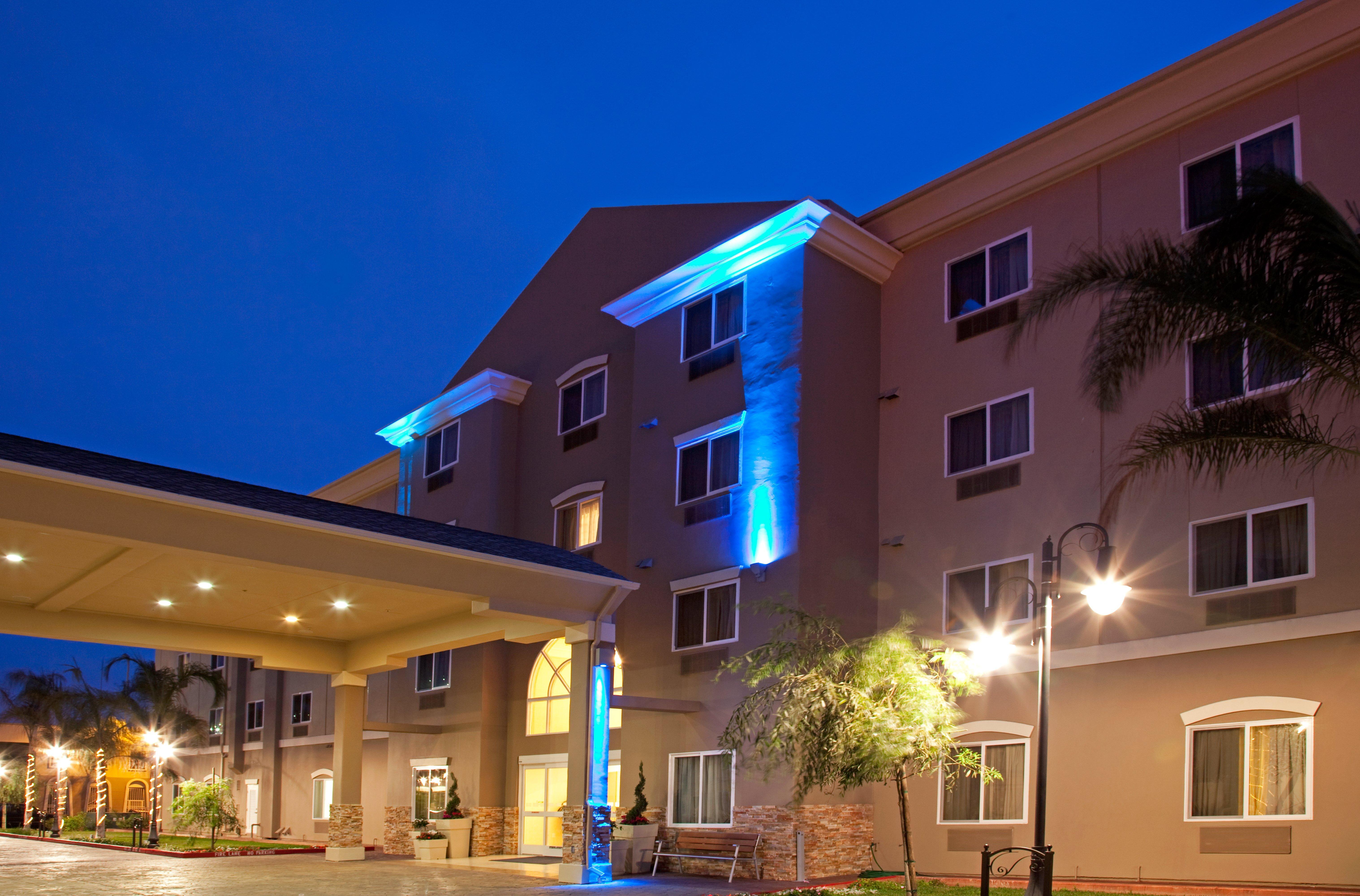 Holiday Inn Express Hotel & Suites Los Angeles Airport Hawthorne By Ihg Exterior photo