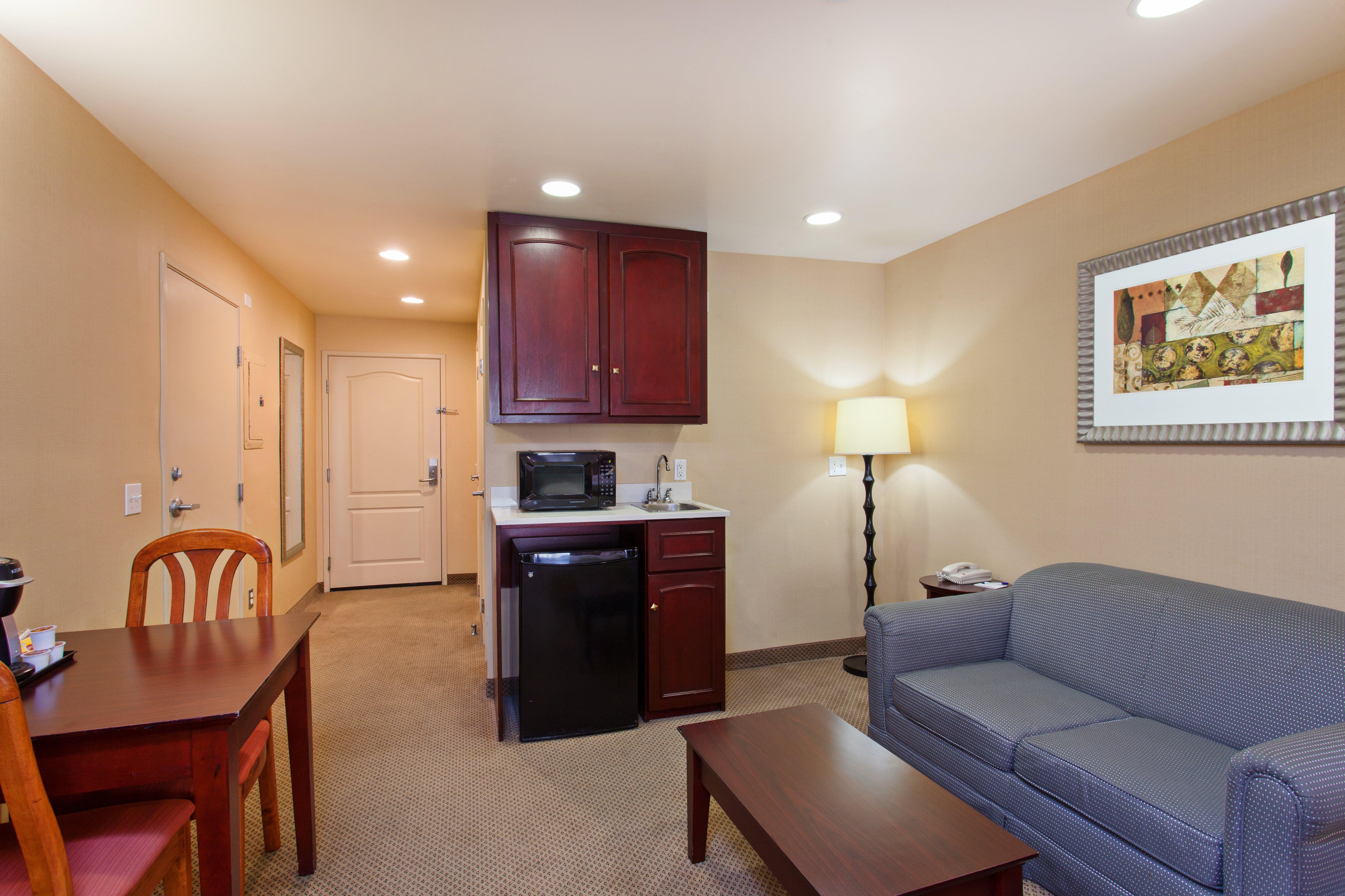 Holiday Inn Express Hotel & Suites Los Angeles Airport Hawthorne By Ihg Exterior photo