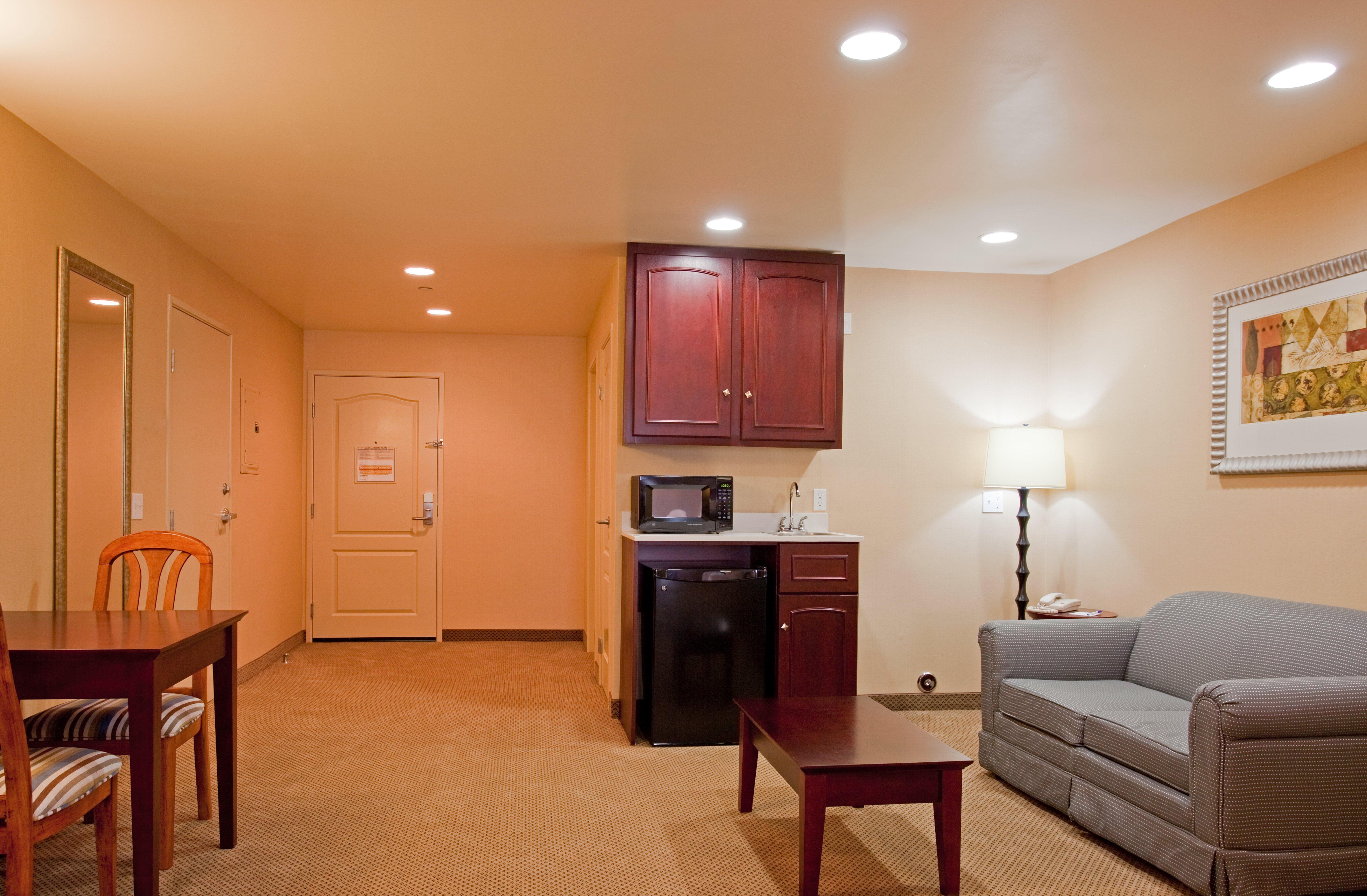 Holiday Inn Express Hotel & Suites Los Angeles Airport Hawthorne By Ihg Exterior photo