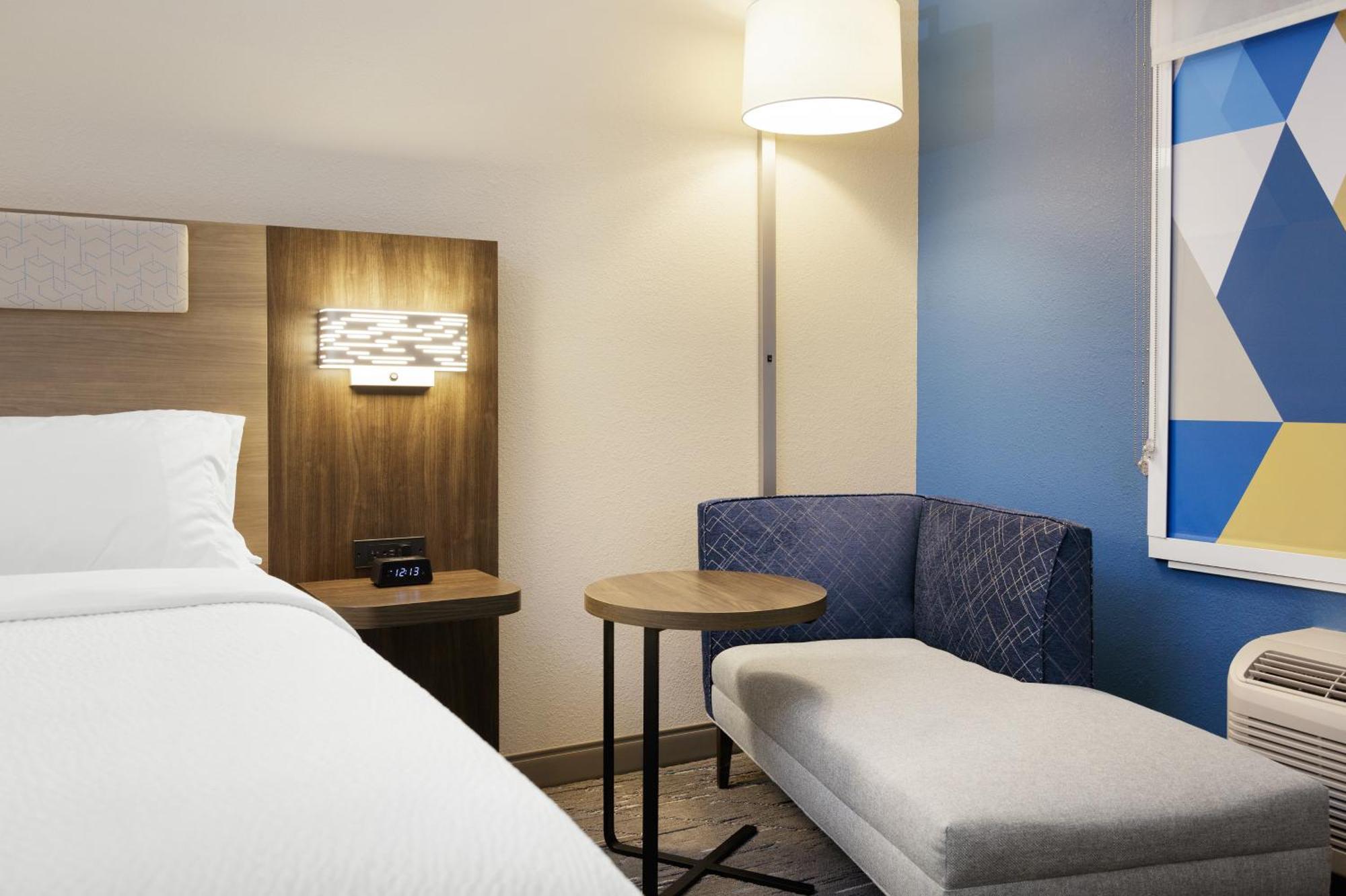 Holiday Inn Express Hotel & Suites Los Angeles Airport Hawthorne By Ihg Exterior photo